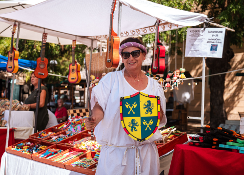 Otvoren 16. Srednjovjekovni sajam u Šibeniku: Nakon petogodišnje pauze vratio se na rivu u punom sjaju