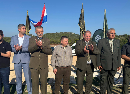 Očuvanje lovačke baštine i zajedništva: U Dazlini otvoren 3. Memorijalni kup 'Đuro Dečak'