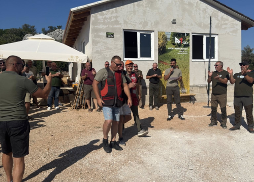 Fotografija 6 - LD Kamenjarka iz Tisnog pobjednik 3. Memorijalnog kupa u lovnom streljaštvu ‘Đuro Dečak’ u Dazlini