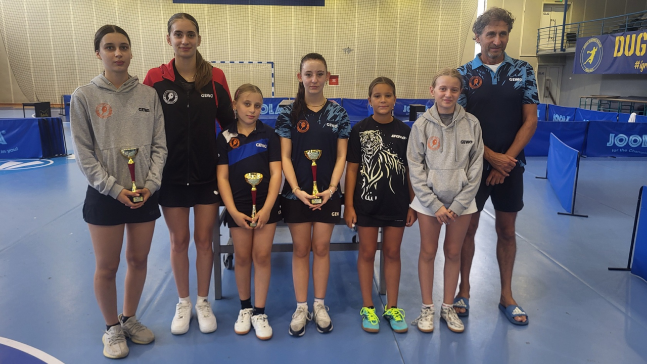 FOTO Šibenske stolnotenisačice u Dugom Selu do dva druga i jednog trećeg mjesta