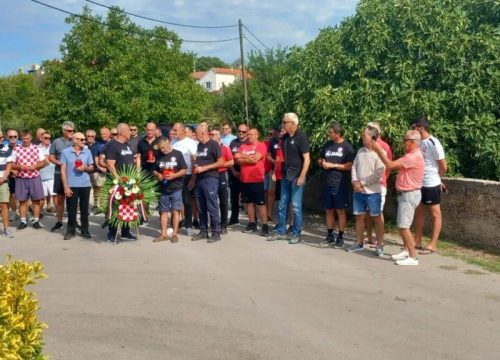 Fotografija 8 - Boćari iz Dubravica Braniteljskim turnirom obilježili godišnjicu Rujanskog rata