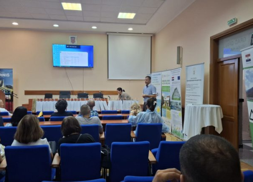 Fotografija 2 - Rumunjski gosti upoznali najbolje primjere ruralnog razvoja u Šibensko-kninskoj županiji