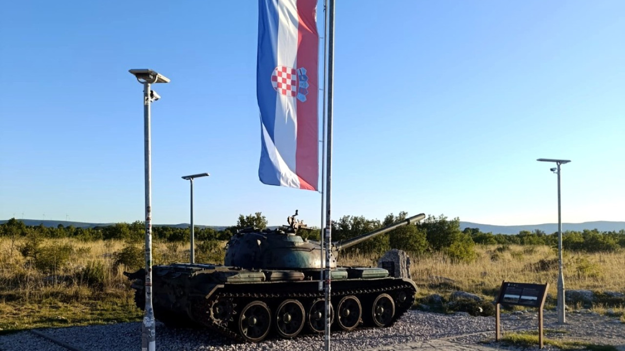 Hrvatska ulaže 2 milijarde eura u obranu: Stiže nova haubica, tenk i kamion