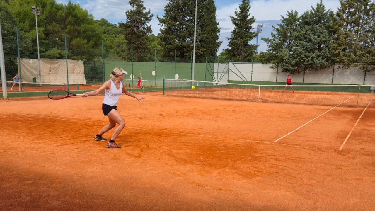 Počele kvalifikacije teniskog turnira 'W15 Šibenik Open': Za koji dan u akciji Konjuh i Šibenčanka Bumbak