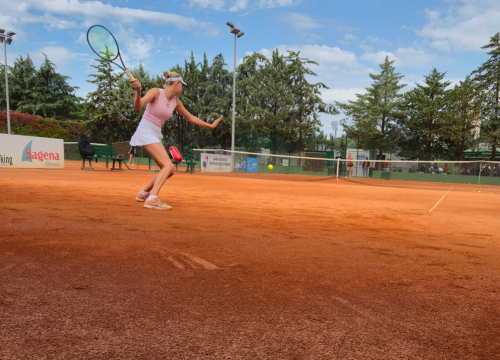 Fotografija 4 - FOTO Počele kvalifikacije teniskog turnira 'W15 Šibenik Open': Za koji dan u akciji Konjuh i Šibenčanka Bumbak
