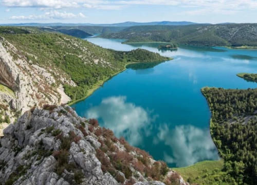 Rogovo – skriveni vidikovac Krke s pogledom koji oduzima dah