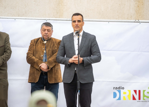 Fotografija 3 - U Drnišu otvoreno Državno prvenstvo u radu lovnih pasa