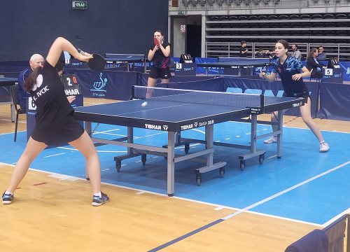 Fotografija 3 - FOTO Stolnotenisačice Šibenika nastupile na memorijalu u Osijeku, Katja i Loreta Mandić stigle do polufinala