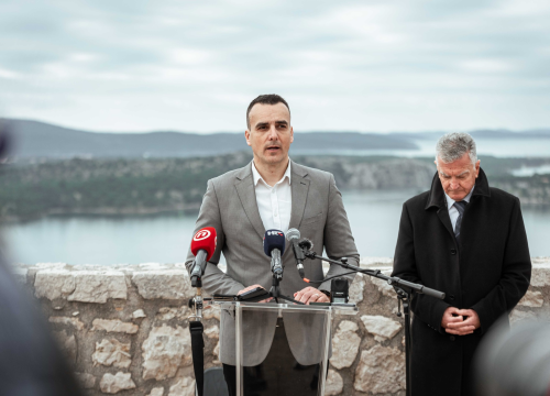 Rakić korigirao objavu o predsjedničkoj kandidaturi, izbacio dio u kojem poručuje kako je vrijeme da i stranka uspije