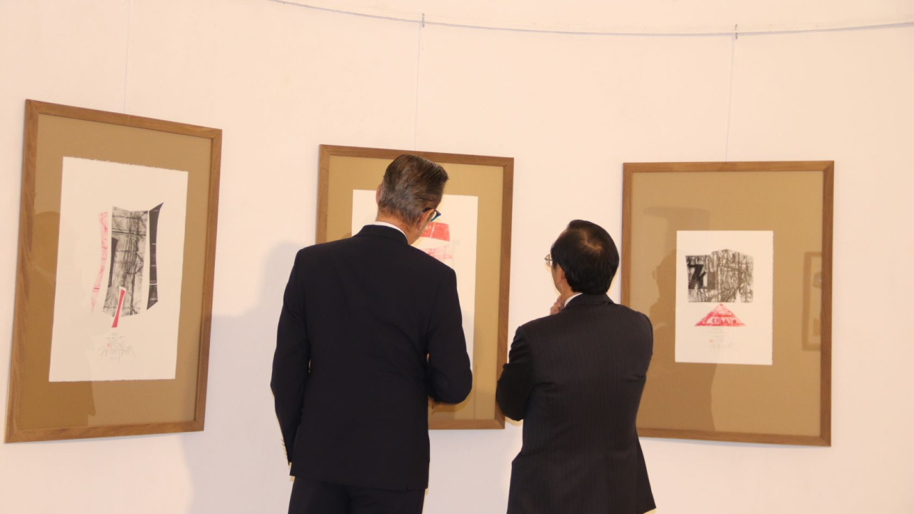 Otvorena izložba grafika Leona Zakrajšeka u Krševanu: 'Umjetnost ima moć povezivati narode'