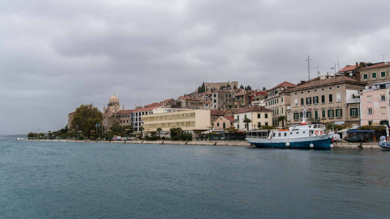 Utorak topliji uz južinu i povremenu kišu