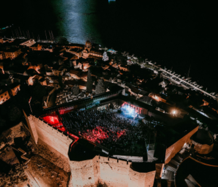Röyksopp na Mihovilu i festivali u Tisnom nominirani za ovogodišnji Ambasador