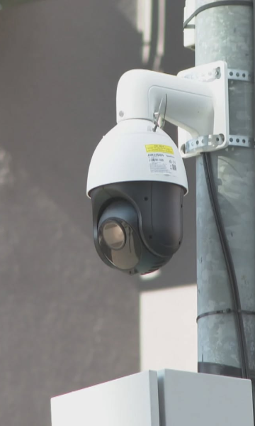 Na općinsku zgradu u Murteru postavljena kamera za nadzor nepropisnog parkiranja