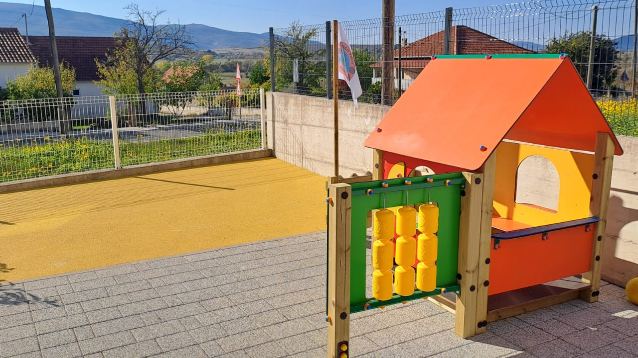 Dječji vrtić Koštelice u Gradcu dobio novouređeno i opremljeno igralište