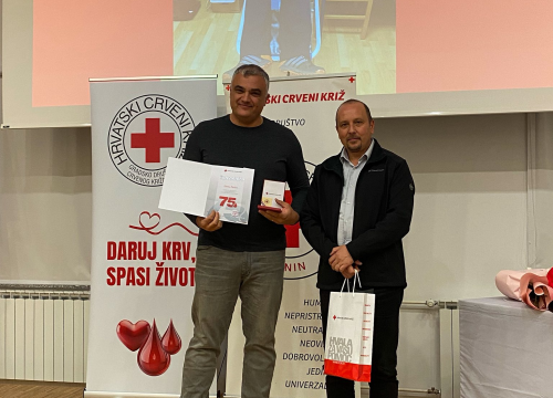 Fotografija 7 - Crveni križ Knin obilježio Dan darivatelja krvi: 'Prikupili 670 doza krvi samo u ovoj godini'