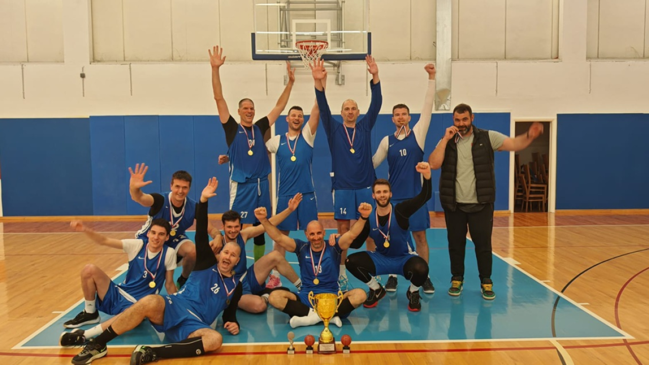 Vraća se ŠRKL: Pražnjenje boca, pijata i teke košarke