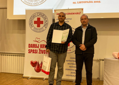 Fotografija 25 - Crveni križ Knin obilježio Dan darivatelja krvi: 'Prikupili 670 doza krvi samo u ovoj godini'