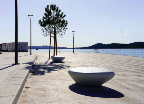 Na Jadriji postavljena nova urbana oprema