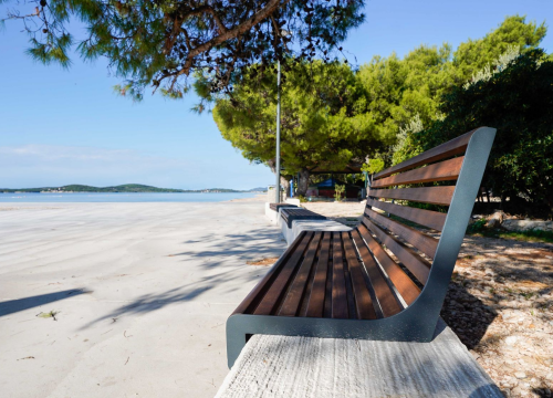 Fotografija 4 - Nove klupe na Jadriji