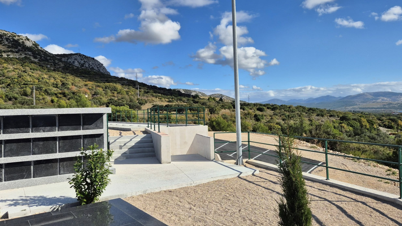 Uređen i otvoren novi parking na Kvanju uoči Svih svetih