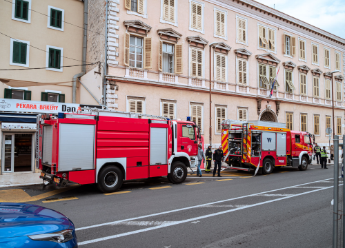 Fotografija 5 - Vatrogasna vježba spašavanja i evakuacije učenika
