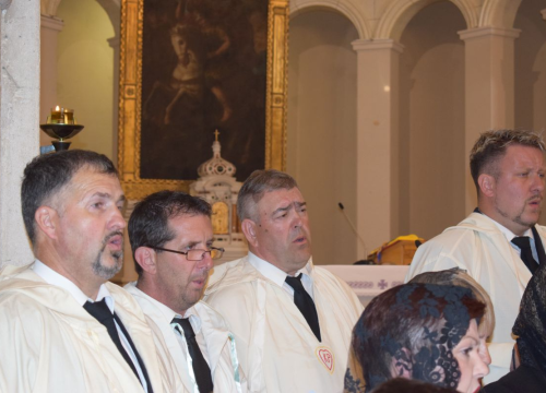 Fotografija 13 - U Primoštenu izveden oratorij 'Za križen'