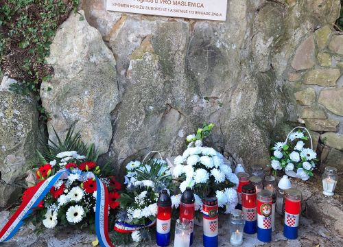 Fotografija 6 - U Sonkoviću odana počast hrvatskom vitezu Borisu Bratiću, pripadniku 113. brigade Šibenik