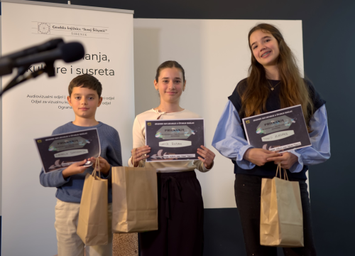 Odabrani učenici koji idu na županijsku razinu Natjecanja u čitanju naglas