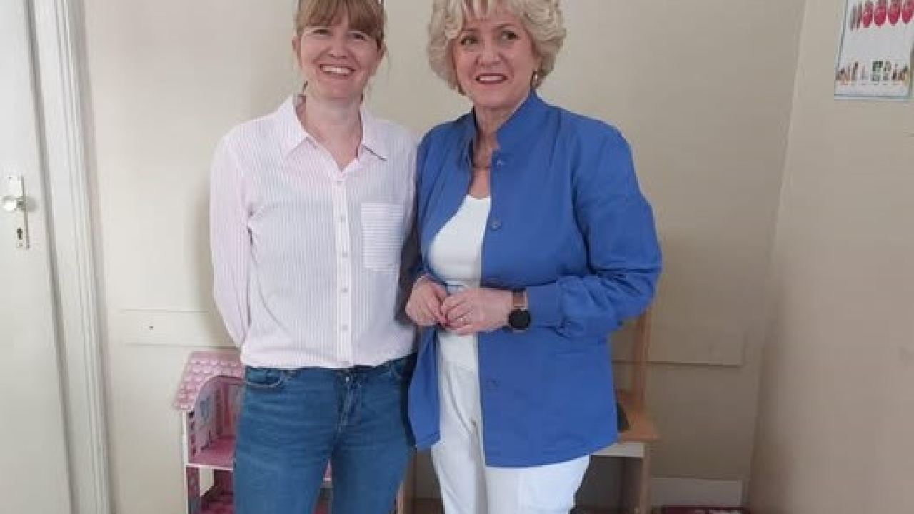 Mali Zatonjani izradili kreativne kutije s knjigama za pacijente Dječjeg dispanzera u Šibeniku