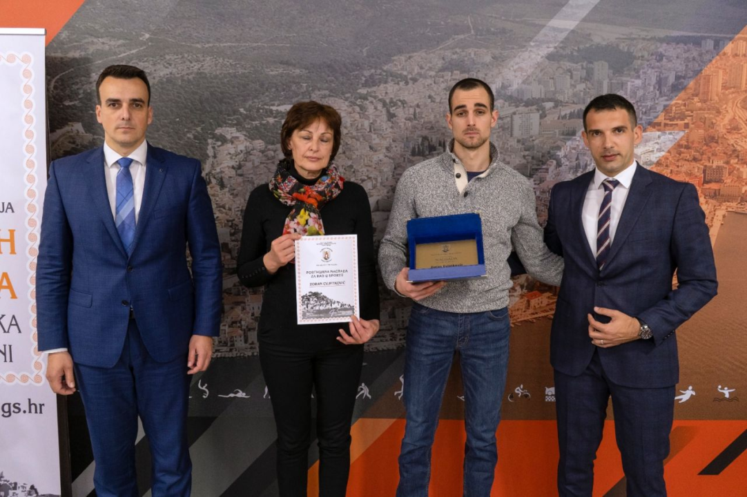 Plivači Kardum i Vukičević najbolji sportaši Šibenika, ekipno slavili nogometaši i košarkašice