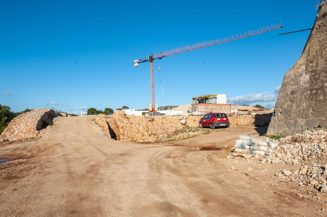 Sv. Ivan izgleda neprepoznatljivo, zgrada koja je niknula bit će zakamuflirana: 'Tvrđavu svečano otvaramo na Dan grada'         