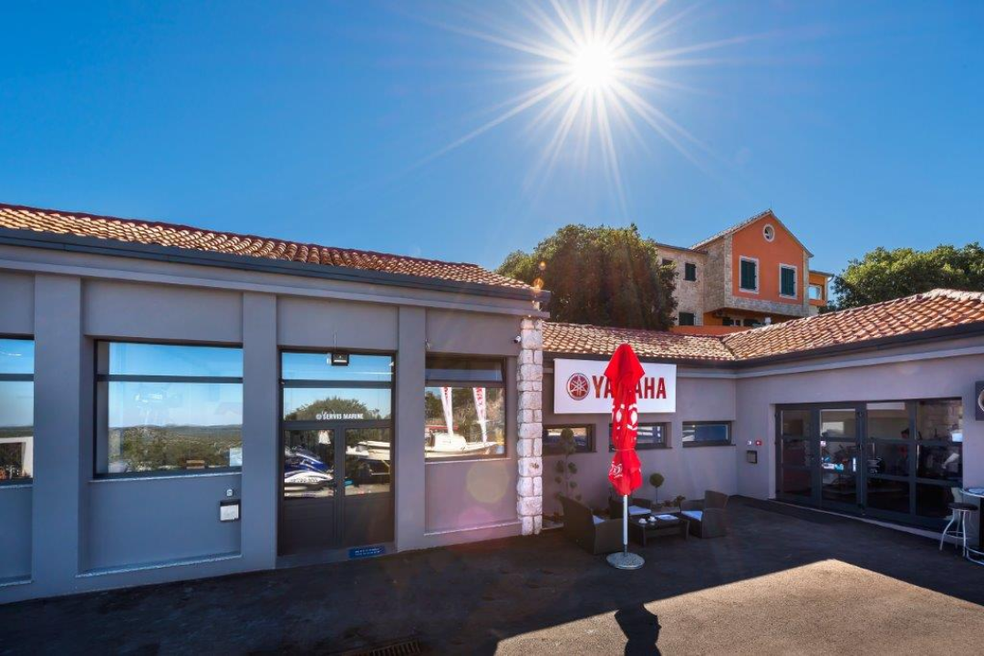 Izaberite nešto baš za sebe iz šarenila cvatnica u Vrtnom centru Dubrava!  