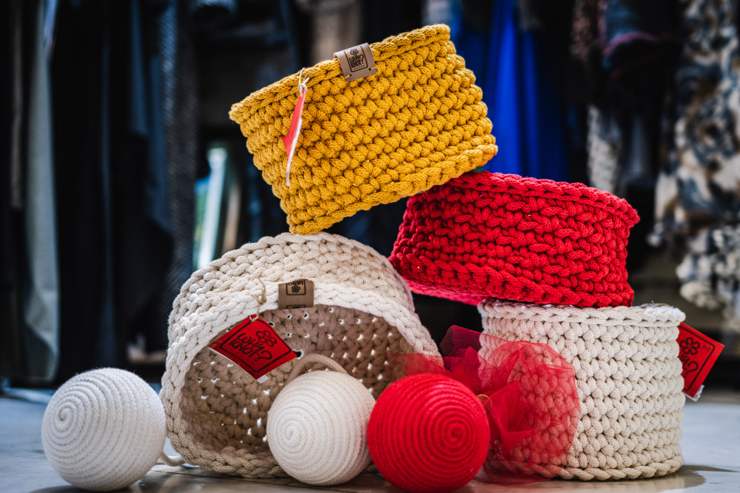 Proljeće u Galeriji Juraj Dalmatinac donosi popust na šarene umjetnine morskih motiva!