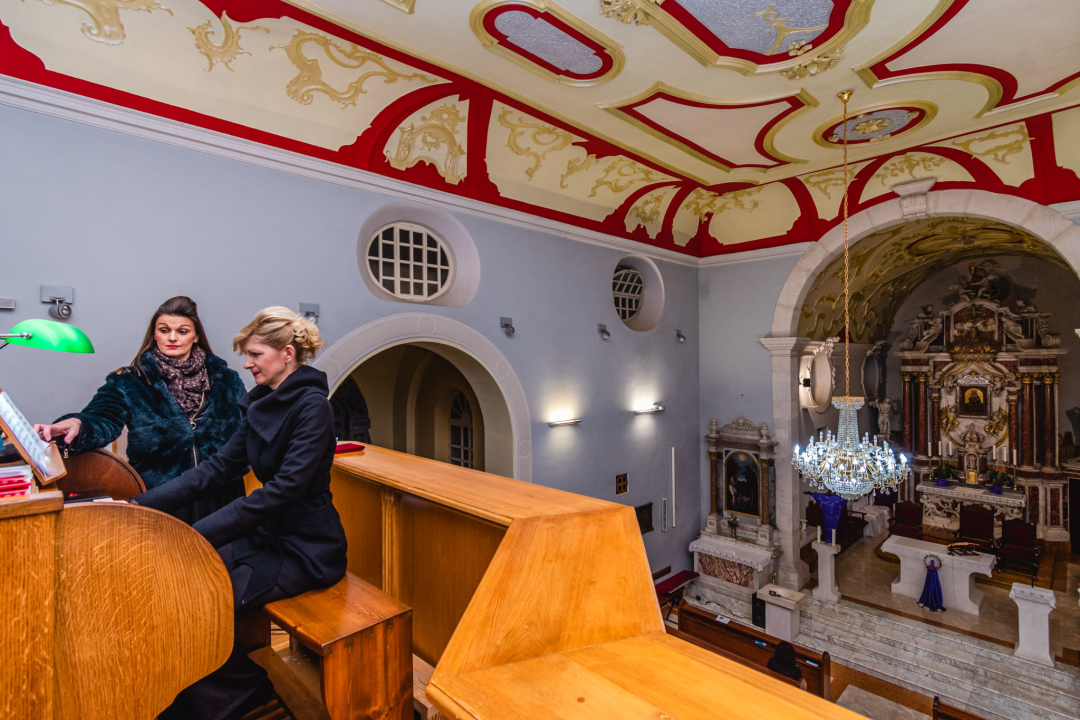 Nera i Gordana u Gospi van Grada: ‘Koncerti su dobri za kontinuitet kulturnog života, ali i umjetnika’