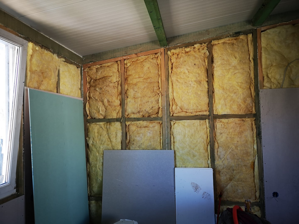 Radovi na kućici za obitelj iz Gline bliže se kraju, ali nedostaje još nešto novca: Evo kako pomoći