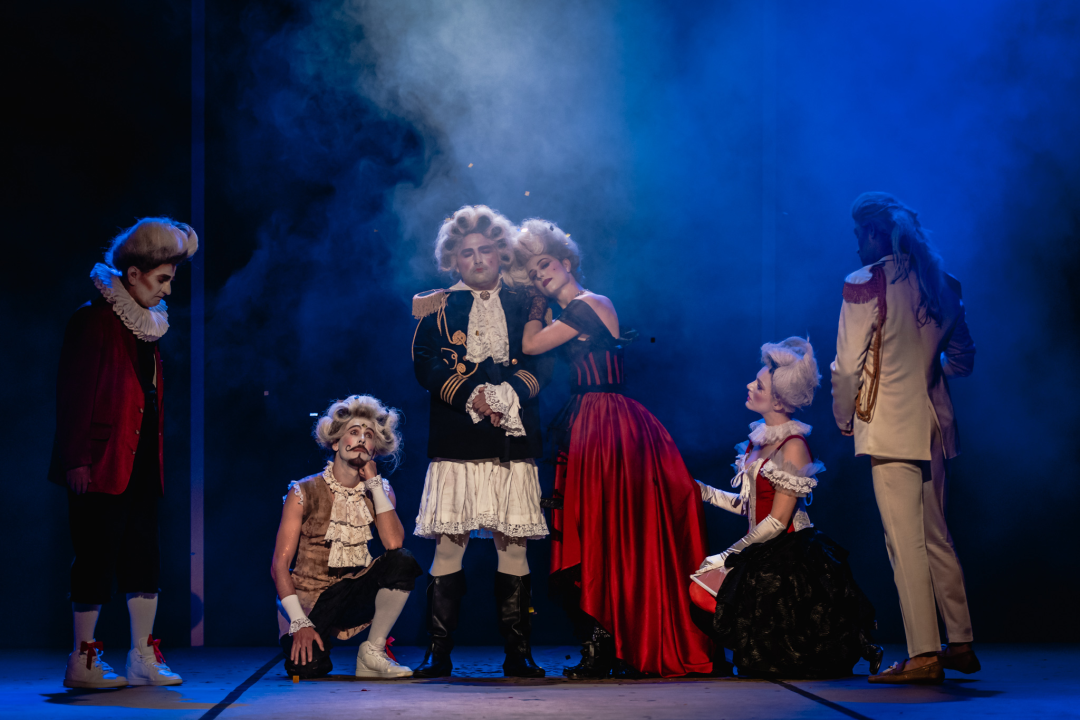 Bili smo u kazalištu na premijeri ‘postmodernističkog pakla od predstave’, Molièreovog ‘Amfitriona’