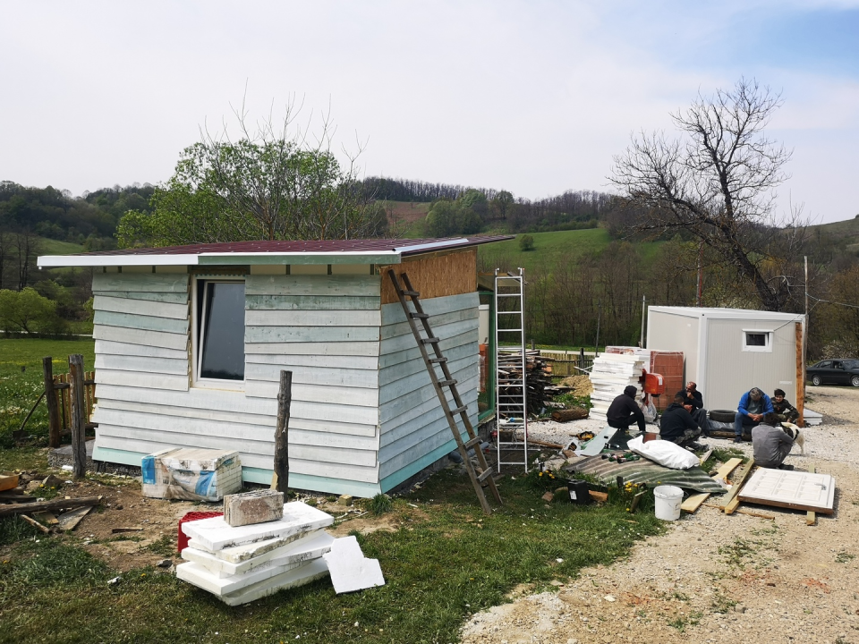 Šibenčani grade novi dom za obitelj stradalu u potresu na Baniji, trebaju vašu pomoć da je dovrše