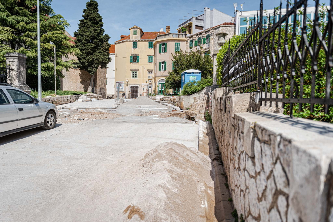 Oteglo se kod sv. Frane: Radovi koji su počeli 11. siječnja trajat će još najmanje 42 dana