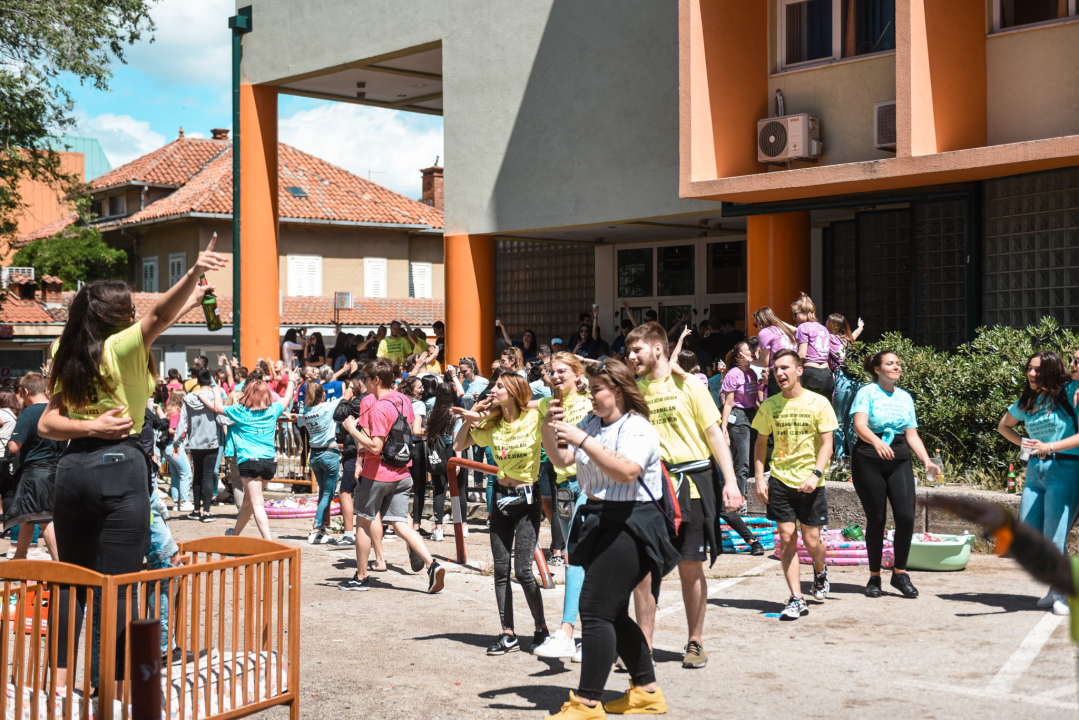 Pokušaj Stožera da spriječi Norijadu nije uspio: Pogledajte atmosferu sa šibenskih ulica