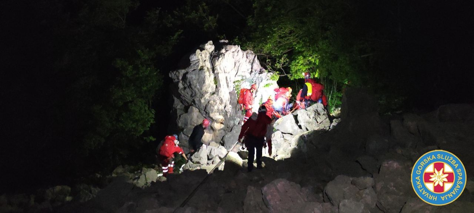 Od obuke do obuke: Pogledajte kako se šibenski GSS-ovci spremaju za akcije spašavanja u planinama