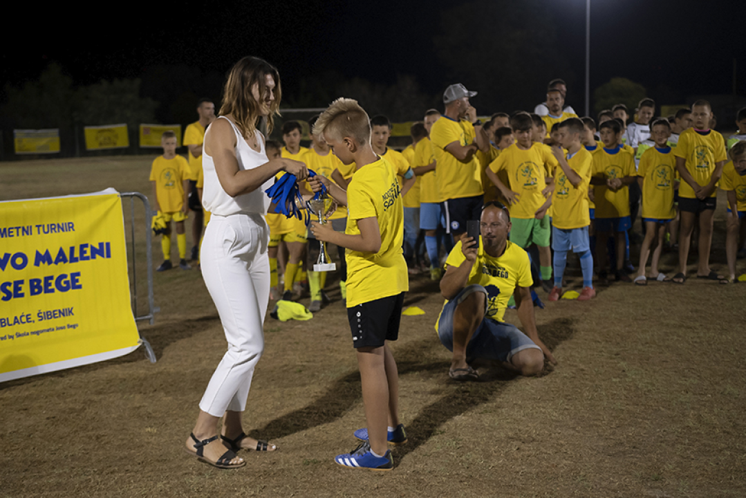 Na turniru 'Zdravo maleni Joso Bego' preko 600 malih nogometaša: 'Osmijesi djece govorili su nam sve!&quot;'