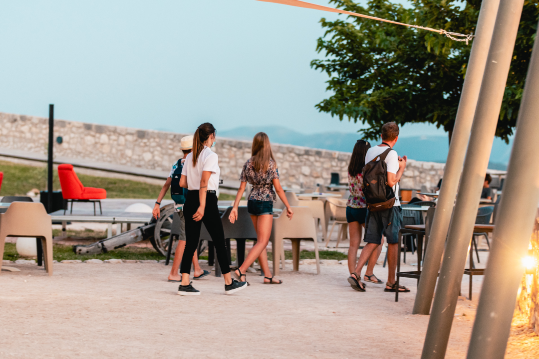 Na Baroneu Šibenčanima premijerno prikazan film ‘Slučajna raskoš prozirnog vodenog rebusa’