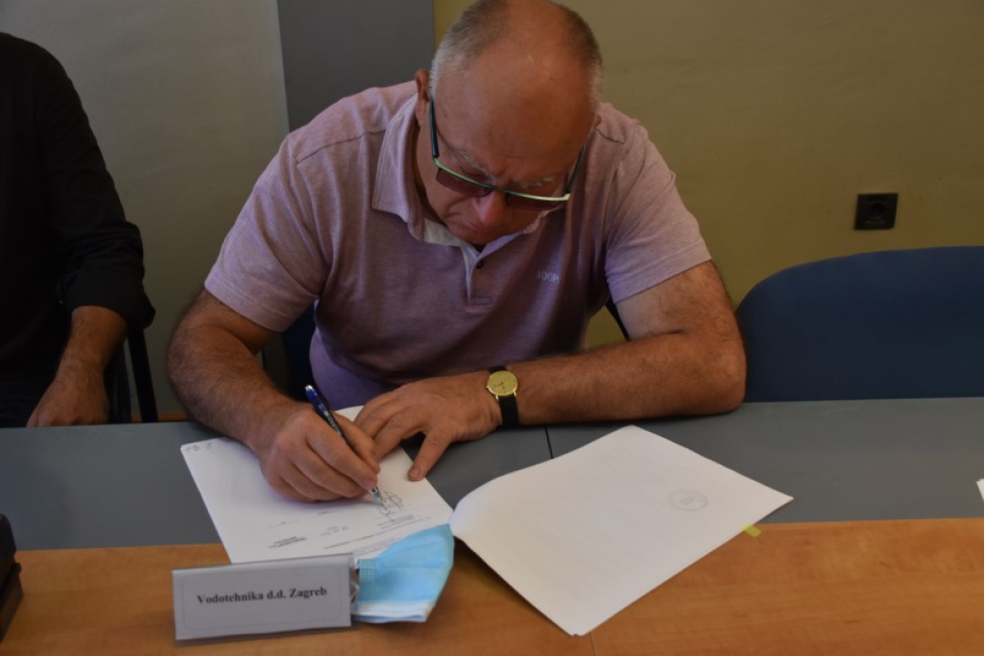 Počinje godinama pripremana izgradnja sustava navodnjavanja Donjeg polja u Jadrtovcu 