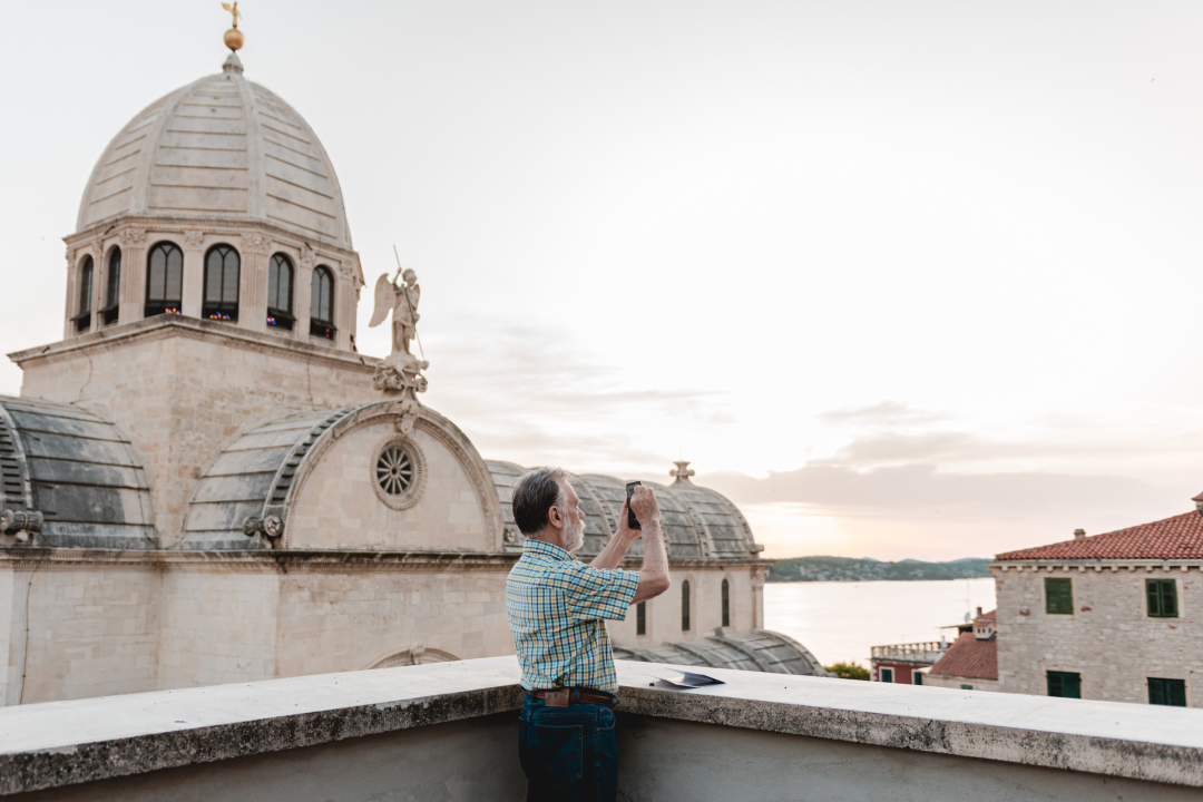 Društvo Juraj Dalmatinac najavilo monografiju Ive Šprljana o arhitektonskim detaljima Šibenika