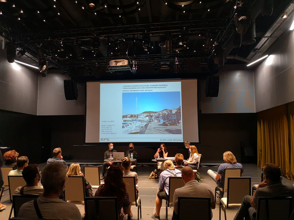 Veliki interes i puno pitanja oko uređenja Doca: Stanari strahuju da se pogoduje investitorima, a da će riva i dalje plaviti 