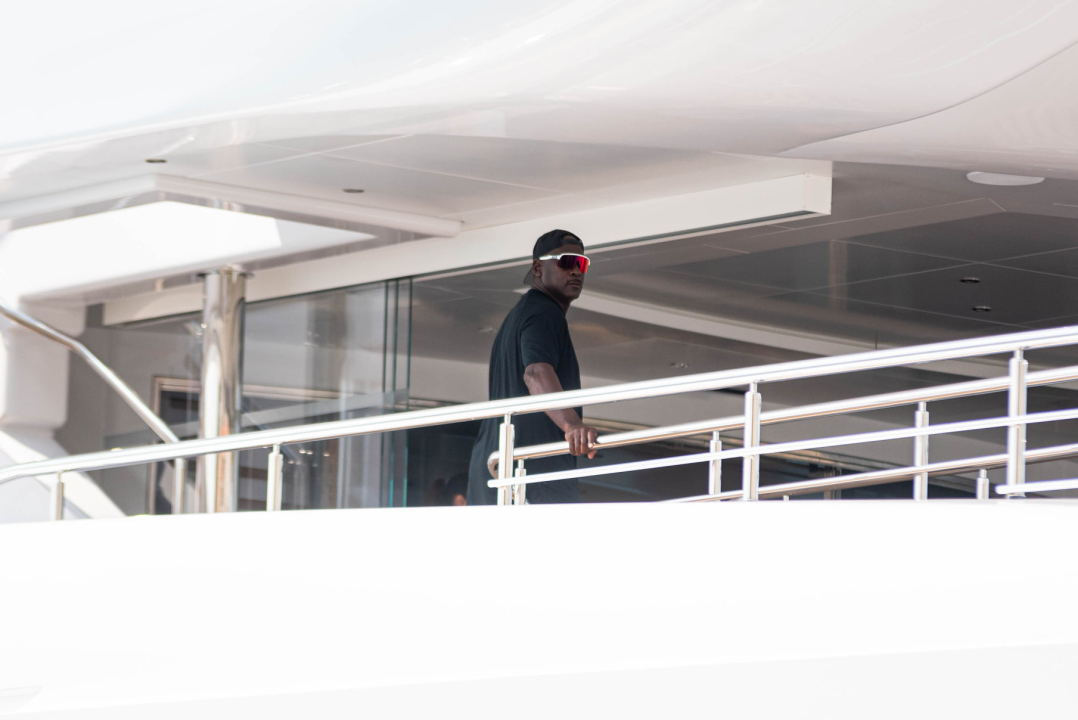 'Ostavite čovika na miru!' Nije on čovik, on je Michael Jordan: Evo još videa i fotki iz Šibenika