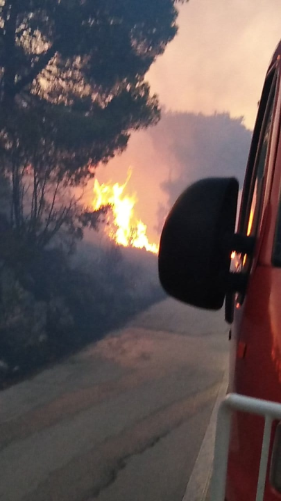 Pogledajte kako je izgledala borba s velikim požarom između Jadrtovca i Žaborića