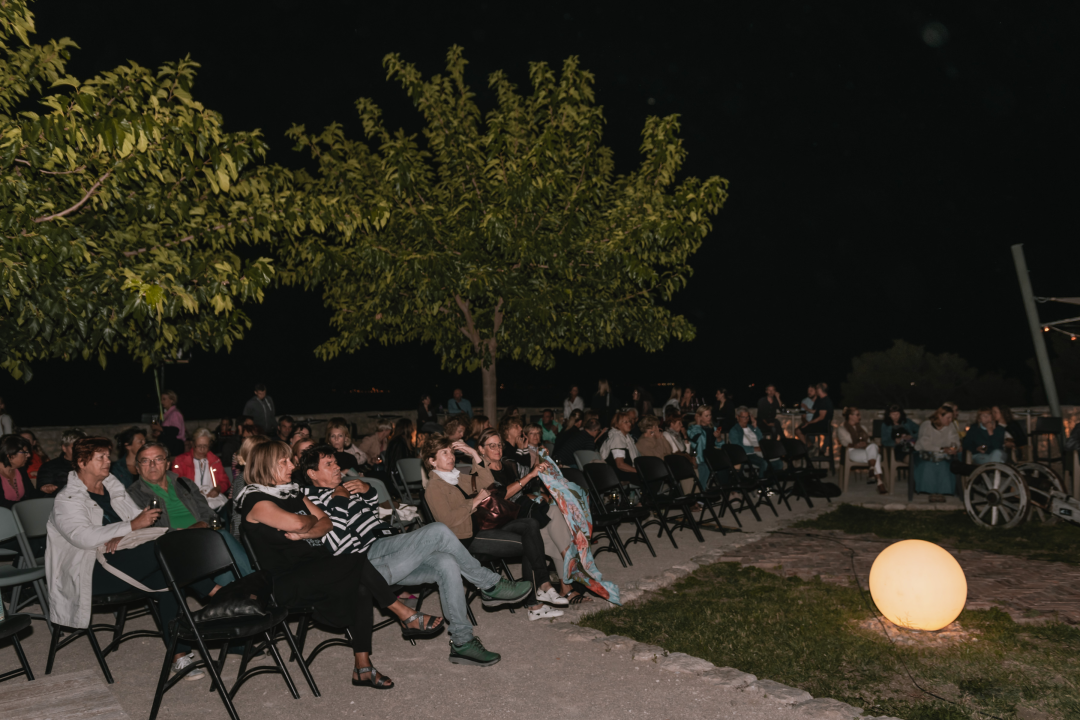 Završile ljetne filmske večeri na Baroneu: Domaći film Murina napunio gledalište do zadnjeg mjesta
