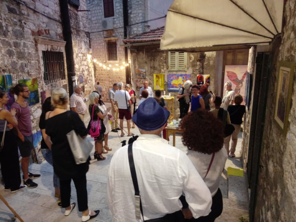 Znate li gdje je šibenska Galera? Mnogi ne znaju, ali večeras je ozbiljno podsjećala na pariški Montparnass