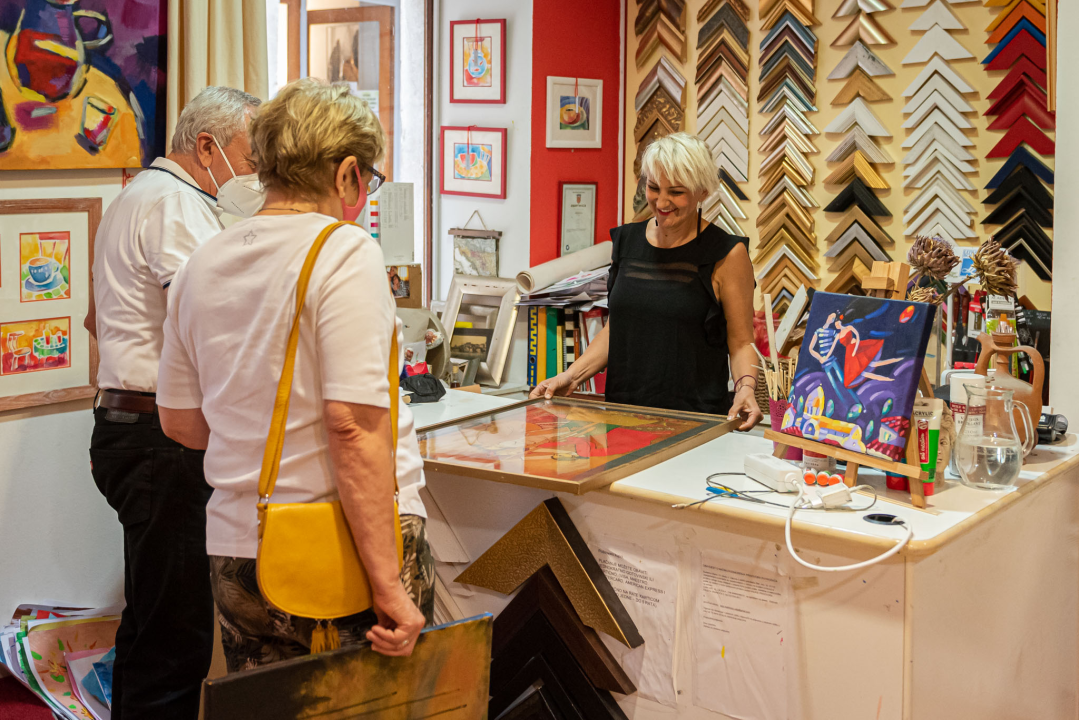 U centru grada pronađite sreću u obliku najljepših umjetnina!